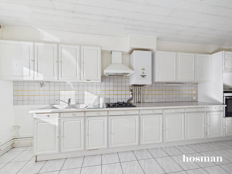 Maison - 110 m² - 5 pièces