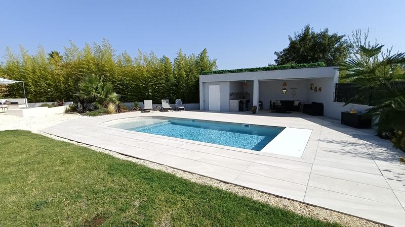 Maison - 195 m² - 6 pièces