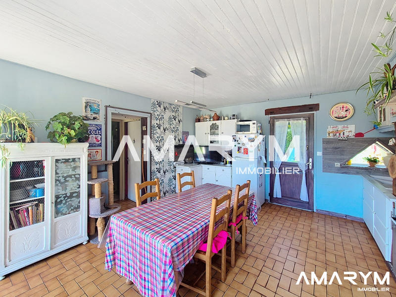 Maison traditionnelle - 143 m² - 8 pièces