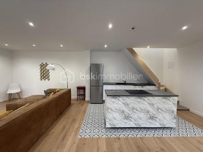 Maison de ville - 105 m² - 6 pièces