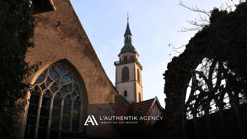 Maison - 636 m² - 12 pièces