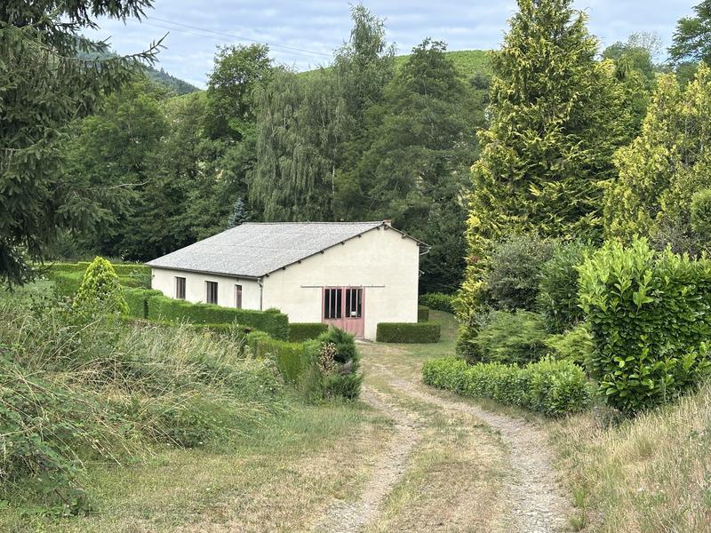 Maison - 225 m² - 2 pièces