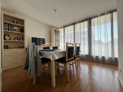 Appartement - 74 m² - 3 pièces