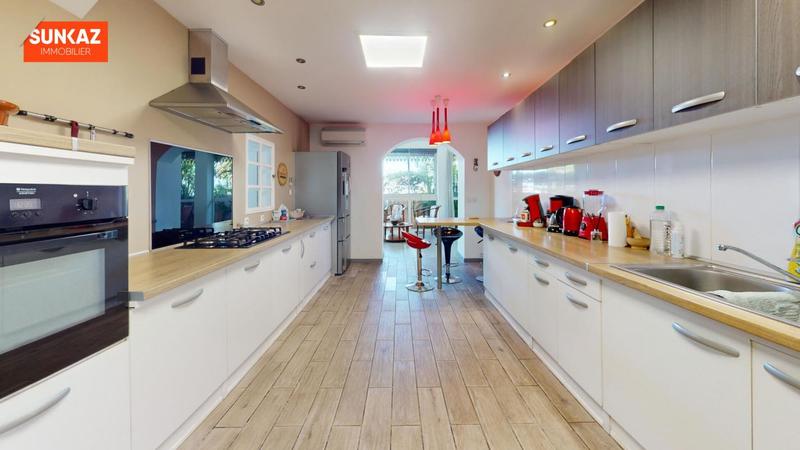 Maison - 142 m² - 4 pièces