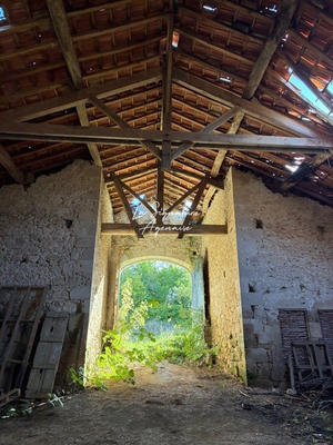 Ferme - 280 m² - 4 pièces