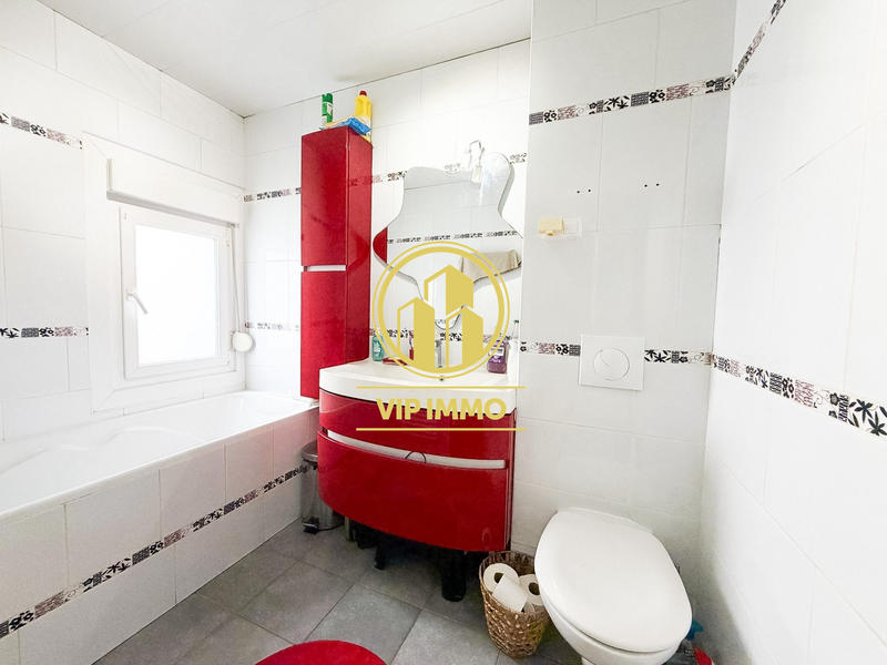 Maison - 130 m² - 7 pièces