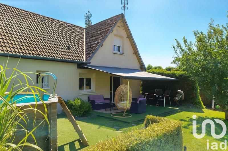 Maison - 201 m² - 8 pièces