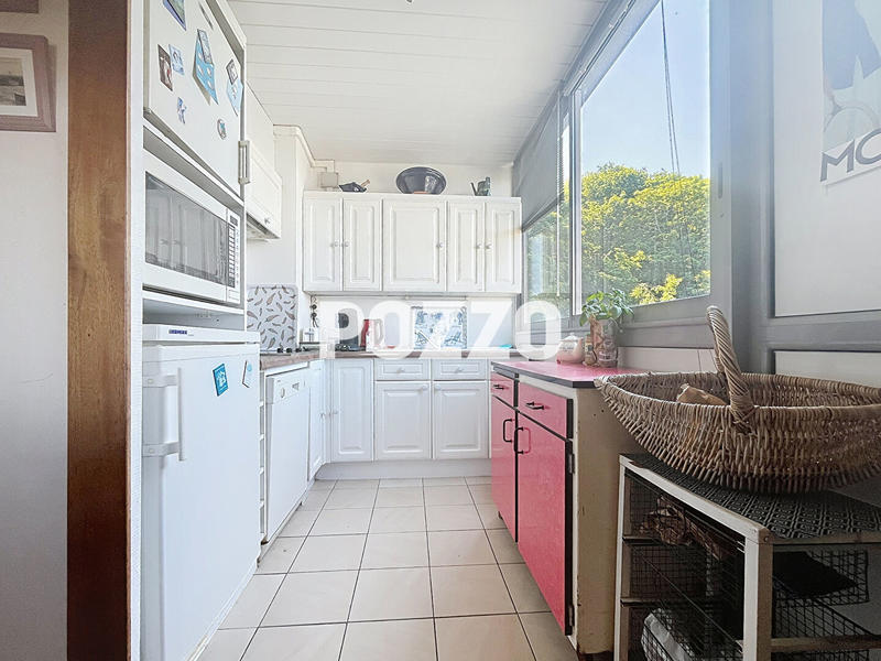 Appartement - 77 m² - 3 pièces