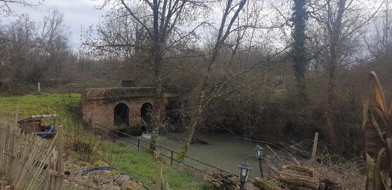 Propriété - 270 m² - 8 pièces