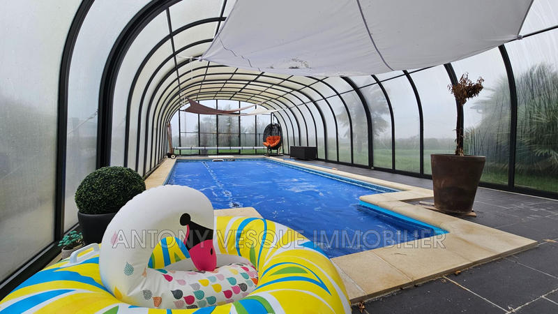 Maison - 160 m² - 7 pièces