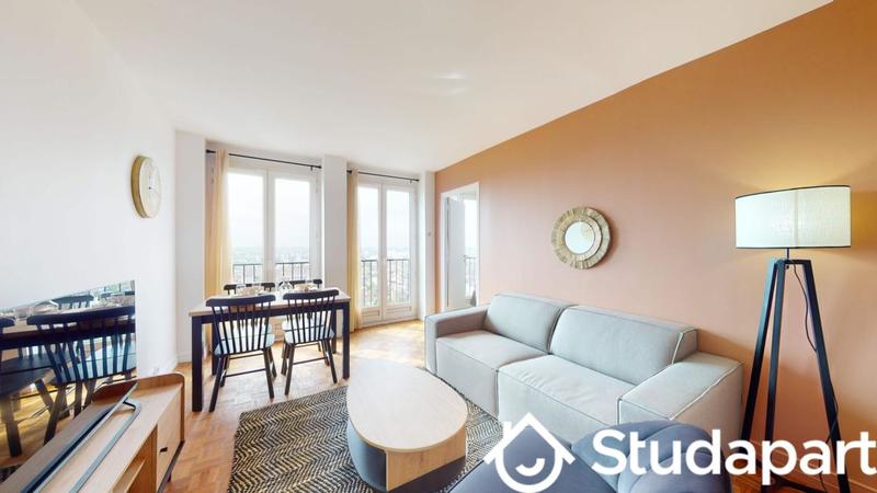 Chambre - 10 m² - 1 pièce