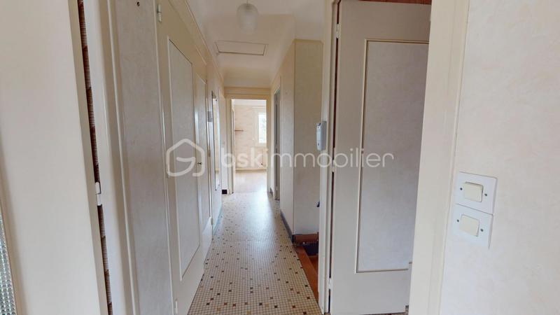 Maison - 86 m² - 5 pièces