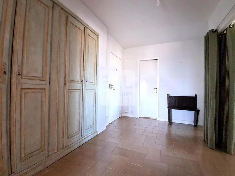 Appartement - 81 m² - 3 pièces