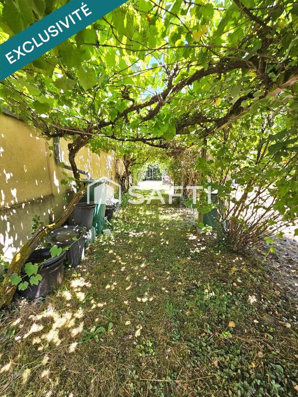 Maison - 205 m² - 8 pièces