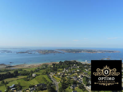 Villa - 168 m² - 9 pièces