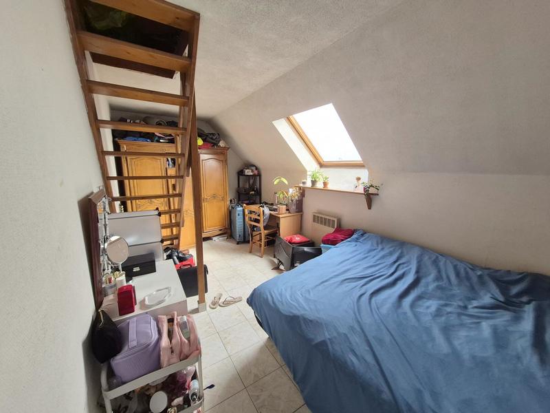 Maison - 115 m² - 6 pièces