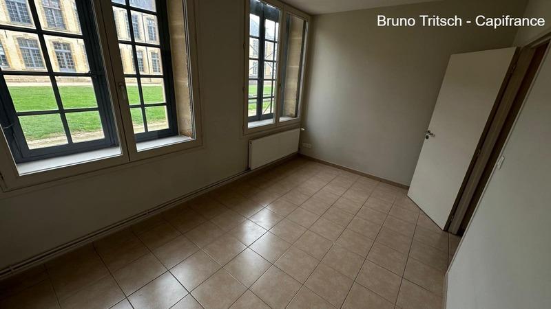 Appartement - 75 m² - 3 pièces