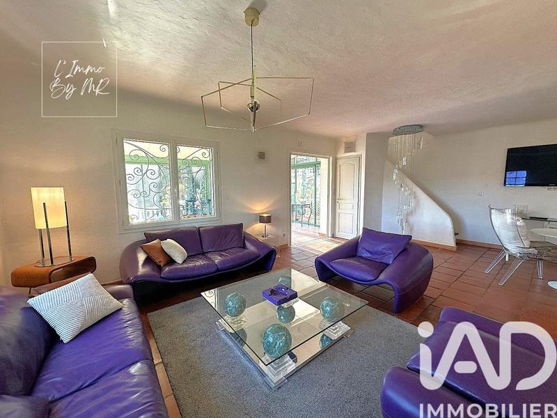 Maison - 265 m² - 6 pièces