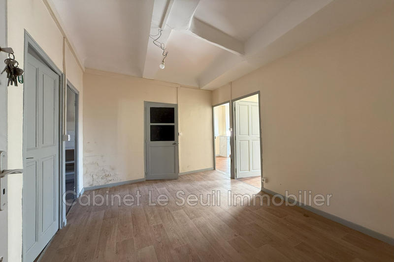 Maison - 215 m² - 9 pièces