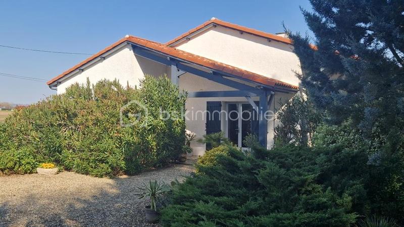 Maison traditionnelle - 138 m² - 6 pièces