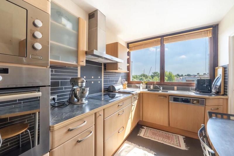 Appartement - 91 m² - 5 pièces