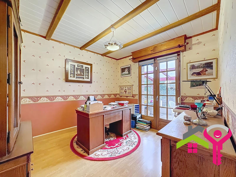 Maison - 150 m² - 8 pièces