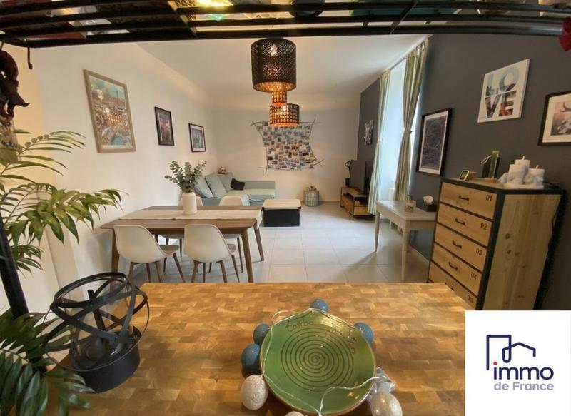 Appartement - 62 m² - 3 pièces