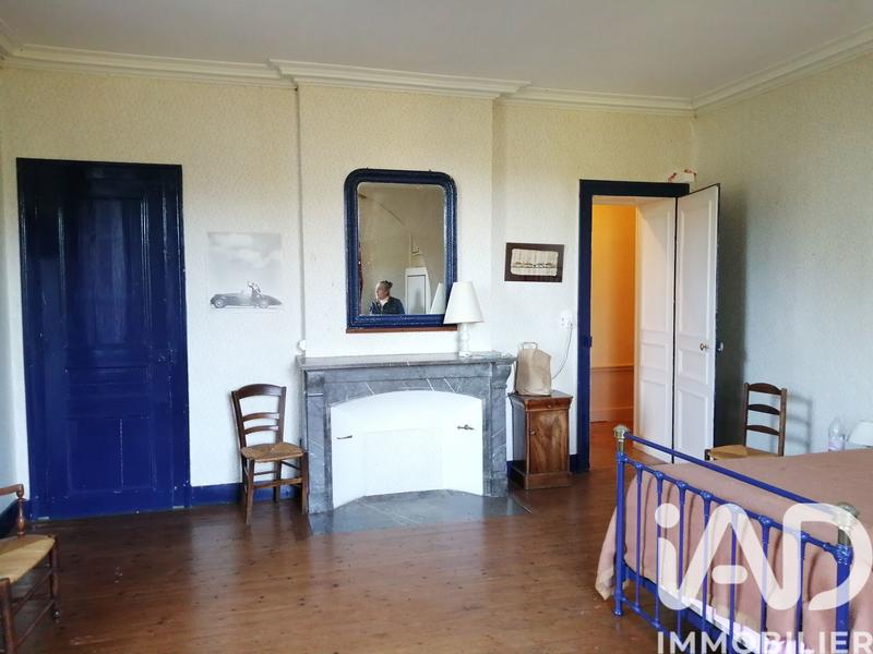 Maison - 420 m² - 12 pièces