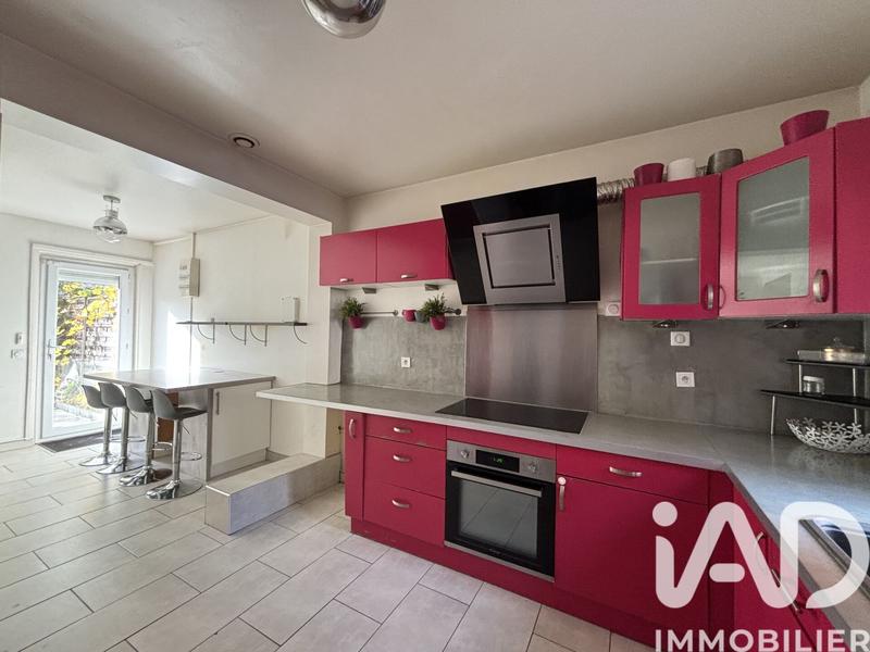 Maison - 113 m² - 6 pièces