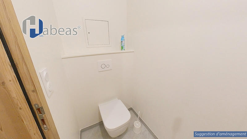 Appartement - 97 m² - 4 pièces