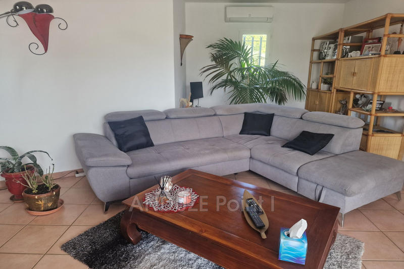 Maison - 141 m² - 6 pièces