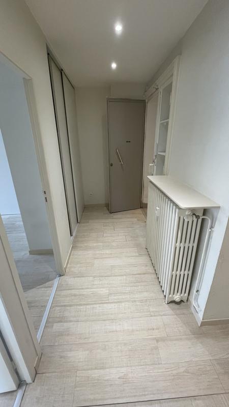 Appartement - 60 m² - 2 pièces
