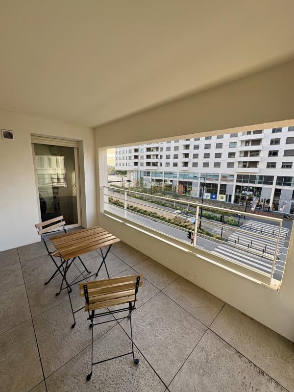 Chambre - 21 m² - 5 pièces