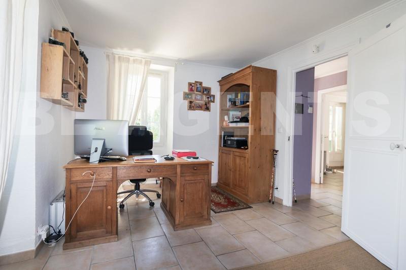 Briarde - 145 m² - 6 pièces