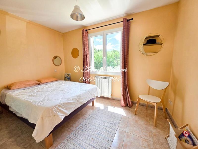 Maison - 156 m² - 8 pièces