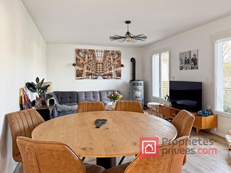 Maison - 95 m² - 5 pièces