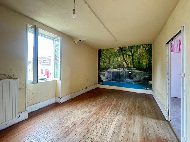 Maison - 110 m² - 6 pièces