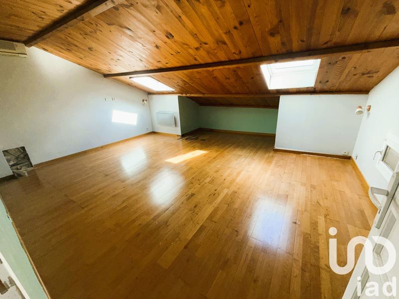 Maison - 95 m² - 7 pièces