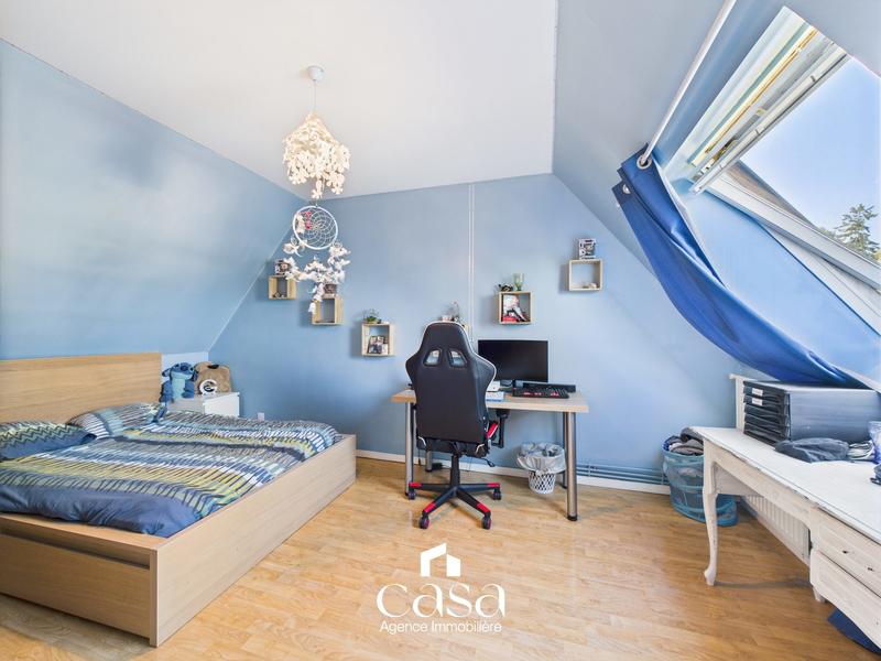 Maison - 152 m² - 7 pièces