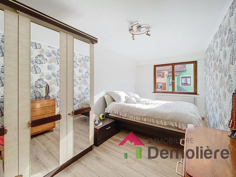 Maison - 210 m² - 10 pièces