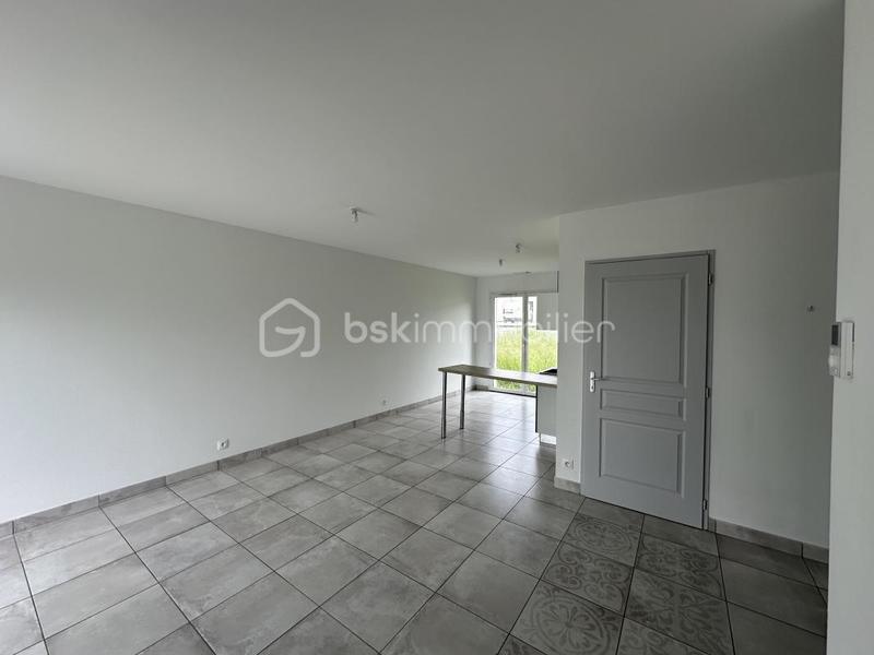 Maison traditionnelle - 87 m² - 4 pièces