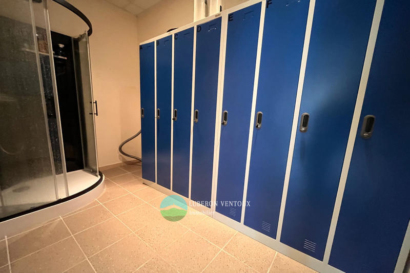 Local commercial - 107 m²