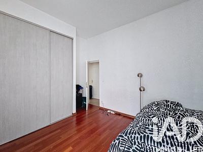 Appartement - 49 m² - 2 pièces