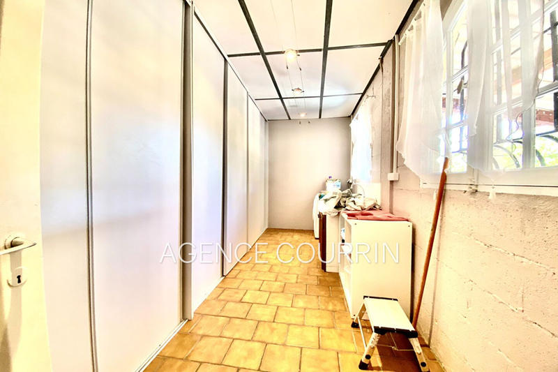 Maison - 194 m² - 6 pièces