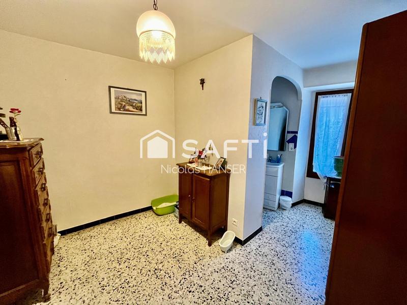 Maison - 96 m² - 6 pièces