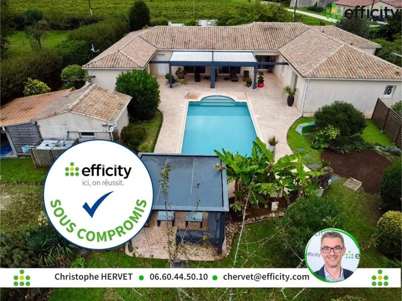 Pavillon - 238 m² - 8 pièces