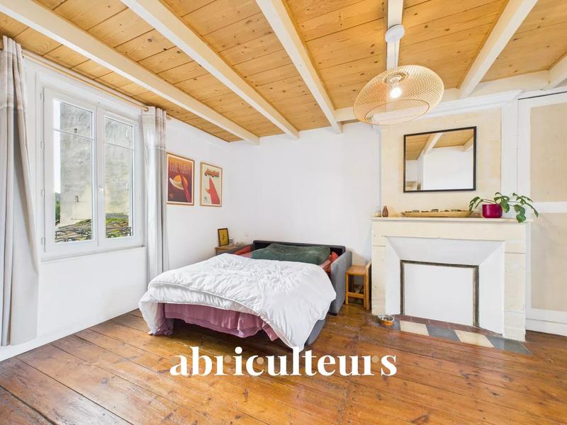 Maison - 158 m² - 7 pièces