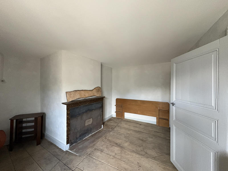 Maison - 300 m² - 10 pièces