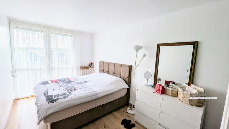 Appartement - 103 m² - 6 pièces