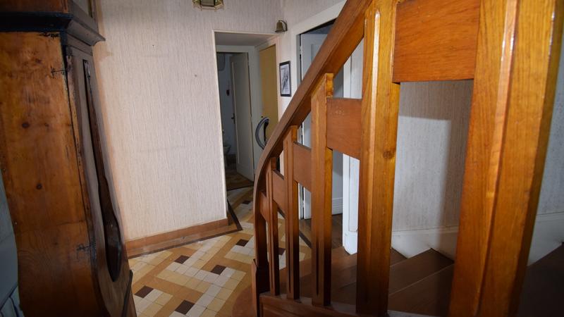 Maison - 92 m² - 5 pièces